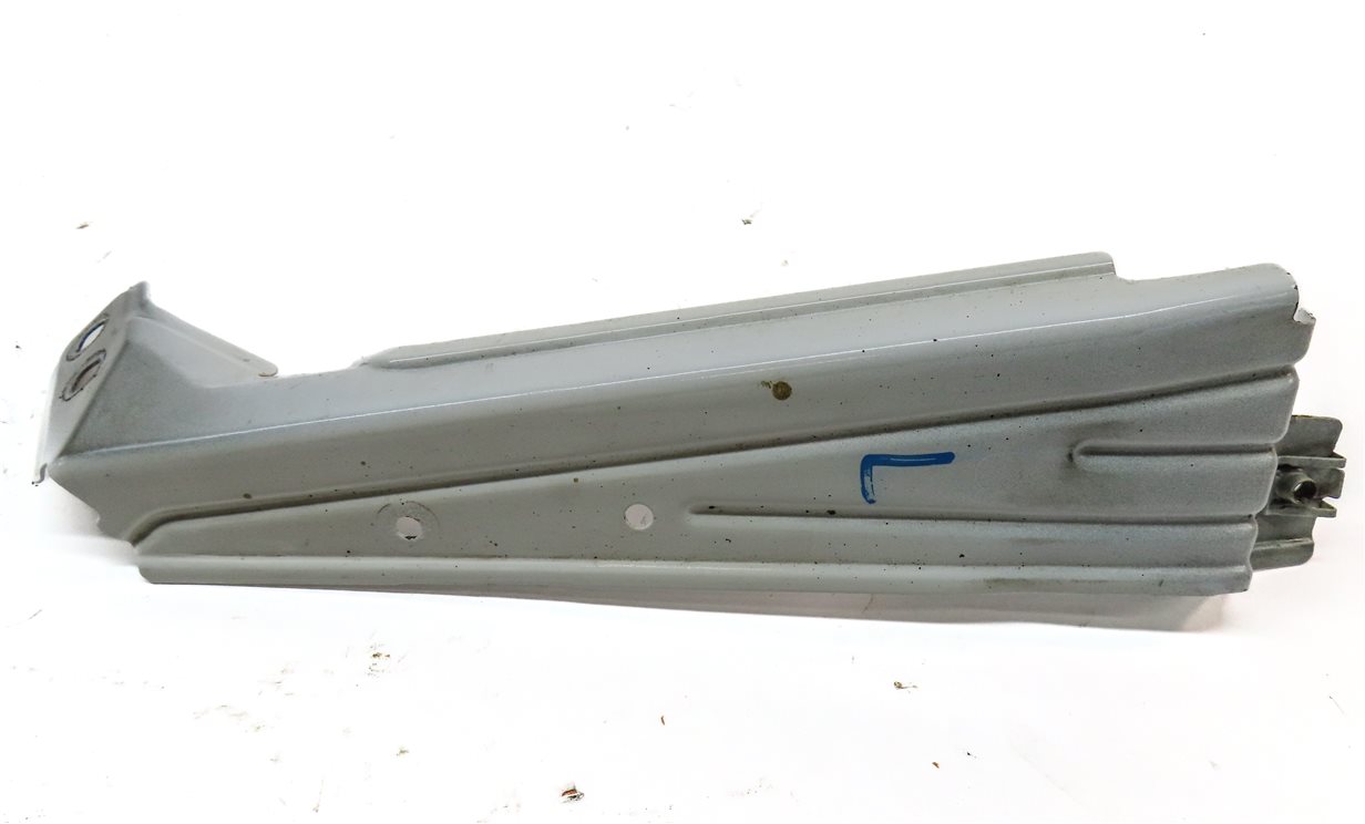 Thumbnail 7: 2014 BMW X3 (F25) FRONT LEFT DRIER FENDER MOUNT BRACKET SET-3