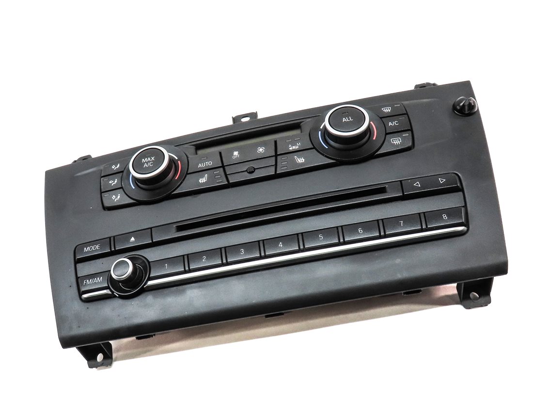 Thumbnail 4: 11-14 BMW X3 (F25) FRONT HEATER A/C TEMPERATURE CLIMATE w/ RADIO CONTROL & TRIM