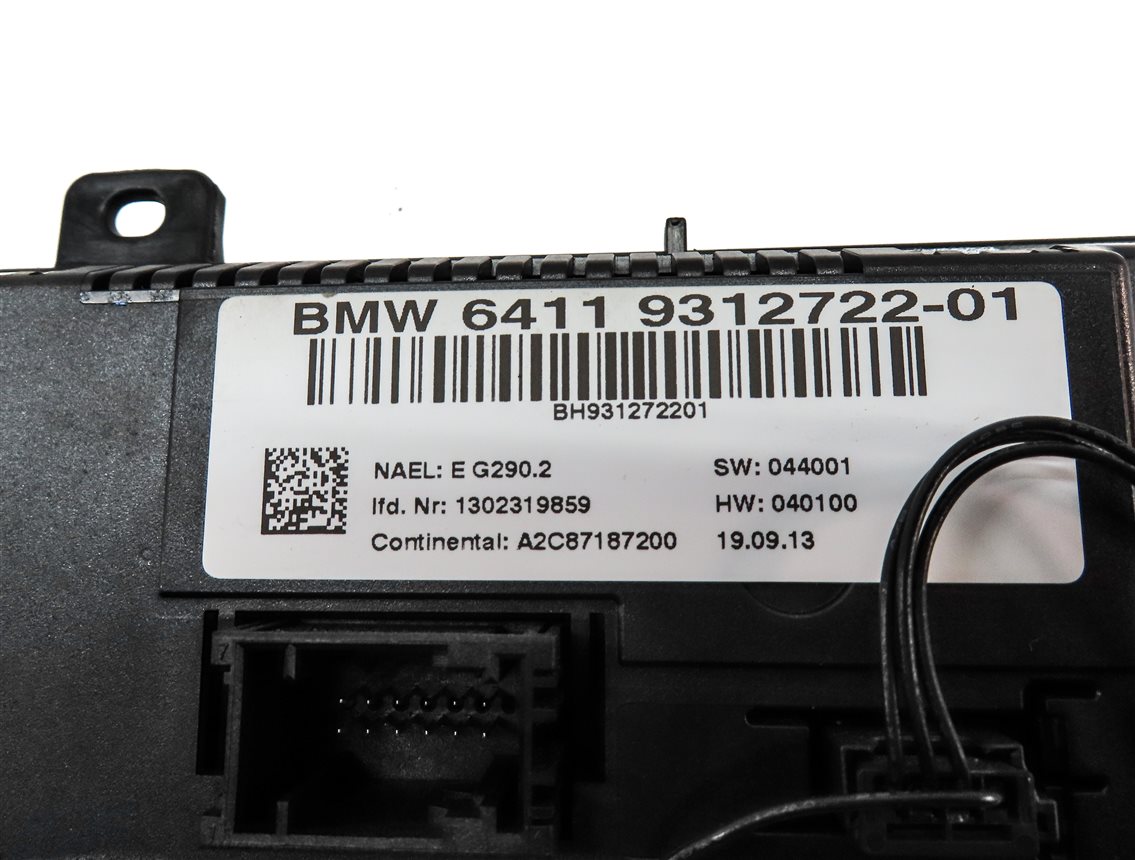 Thumbnail 7: 11-14 BMW X3 (F25) FRONT HEATER A/C TEMPERATURE CLIMATE w/ RADIO CONTROL & TRIM