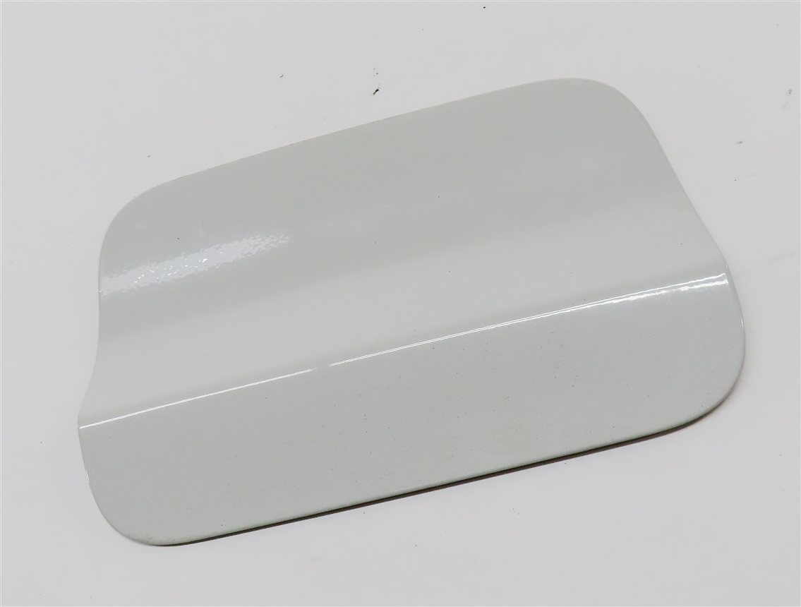 Thumbnail 3: 11-17 BMW X3 (F25) FUEL TANK DOOR LID COVER TRIM w/o HOUSING (White)
