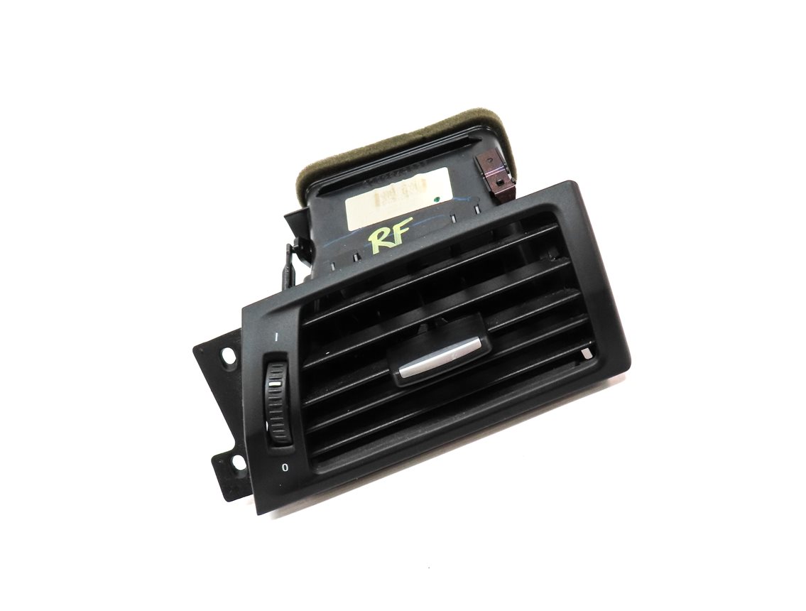 Thumbnail 3: 2014 BMW X3 (F25) FRONT RIGHT PASSENGER OUTER DASH HEATER A/C AIR VENT
