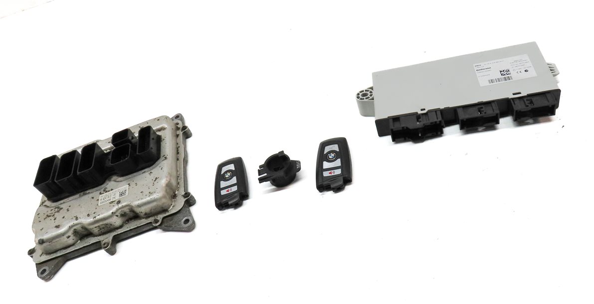 Thumbnail 3: 2014 BMW X3 (F25) 2.0L (N20) ENGINE CAS DME IMMOBILIZER CONTROL MODULE SET & KEY