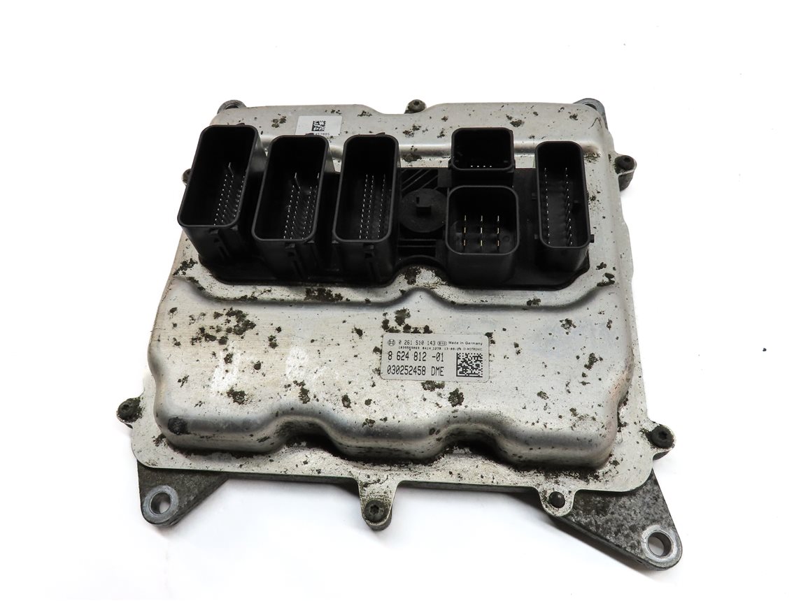 Thumbnail 6: 2014 BMW X3 (F25) 2.0L (N20) ENGINE CAS DME IMMOBILIZER CONTROL MODULE SET & KEY