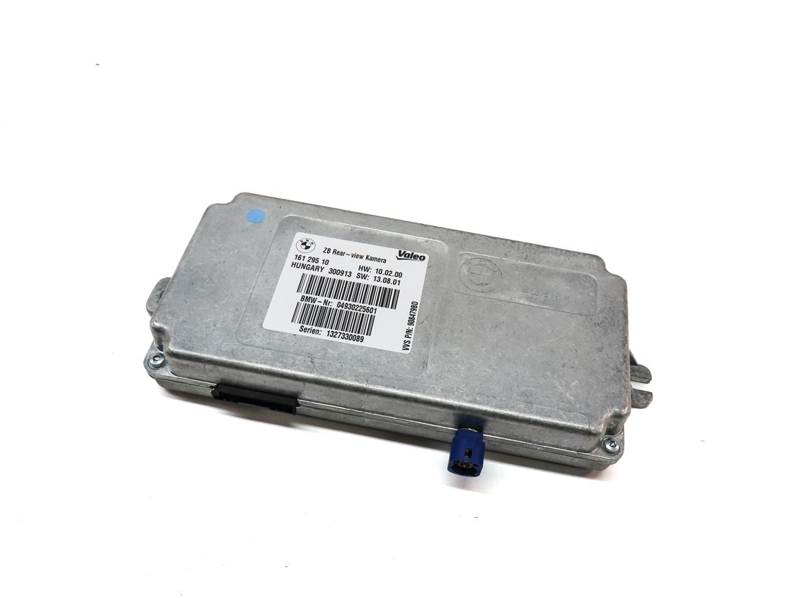 Thumbnail 1: 10-19 BMW 2 3 4 5 6 7 SERIES F01 F02 F10 F12 F22 F30 F32 REARVIEW CAMERA MODULE