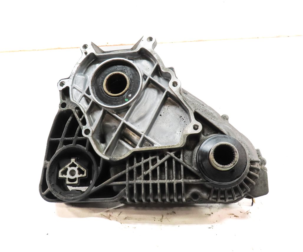 Thumbnail 2: 12-18 BMW X3 X4 X5 X6 (F15 F16 F25 F26) 2.0L 3.0D 3.0L FRONT TRANSFER CASE