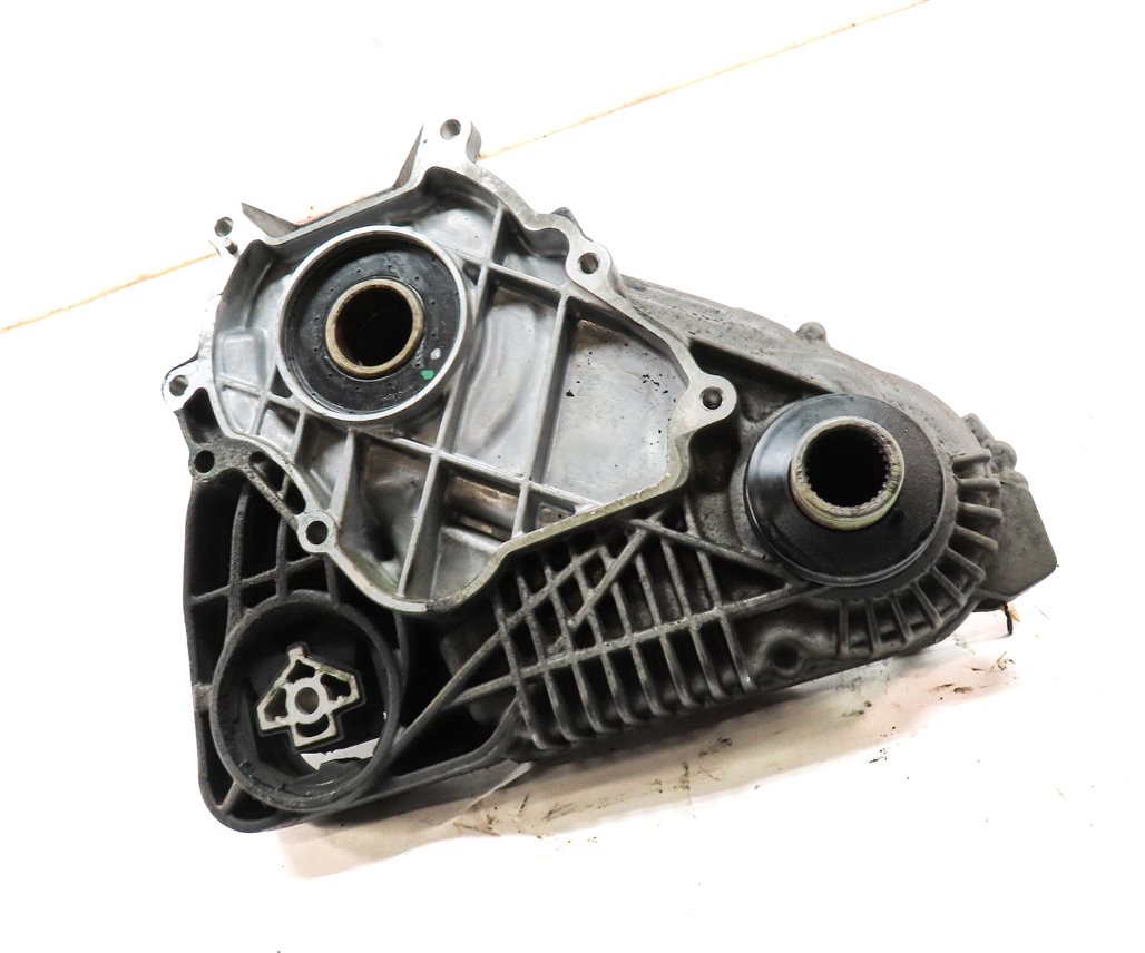 Thumbnail 3: 12-18 BMW X3 X4 X5 X6 (F15 F16 F25 F26) 2.0L 3.0D 3.0L FRONT TRANSFER CASE