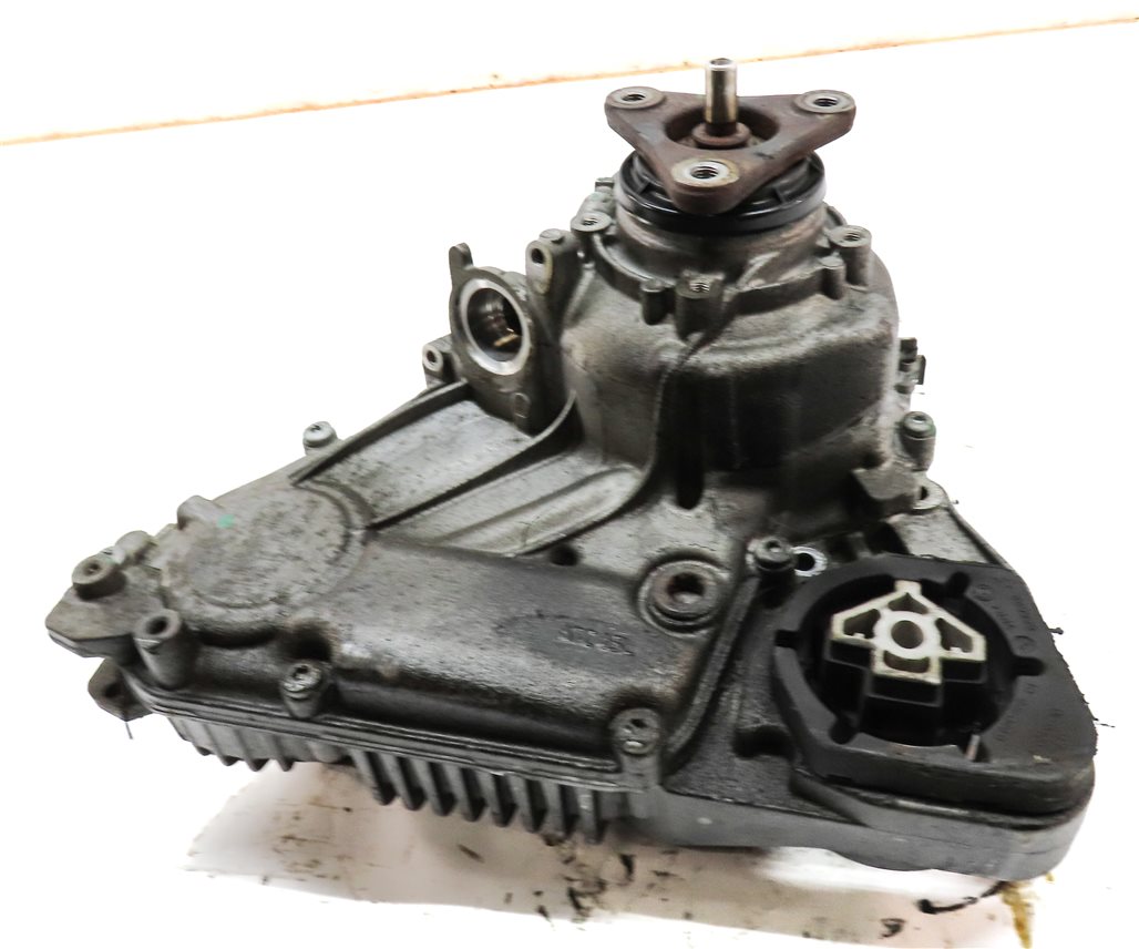 Thumbnail 4: 12-18 BMW X3 X4 X5 X6 (F15 F16 F25 F26) 2.0L 3.0D 3.0L FRONT TRANSFER CASE