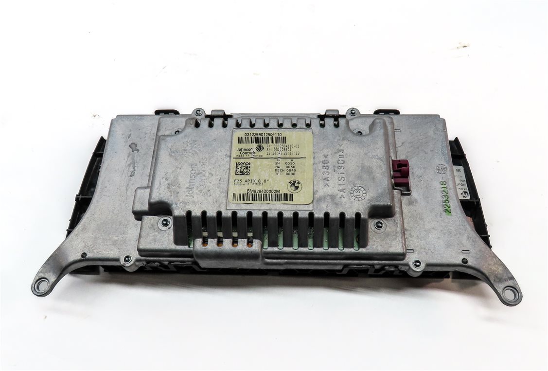Thumbnail 6: 2014 BMW X3 (F25) FRONT DASH NAVIGATION INFORMATION RADIO 8.8" DISPLAY SCREEN
