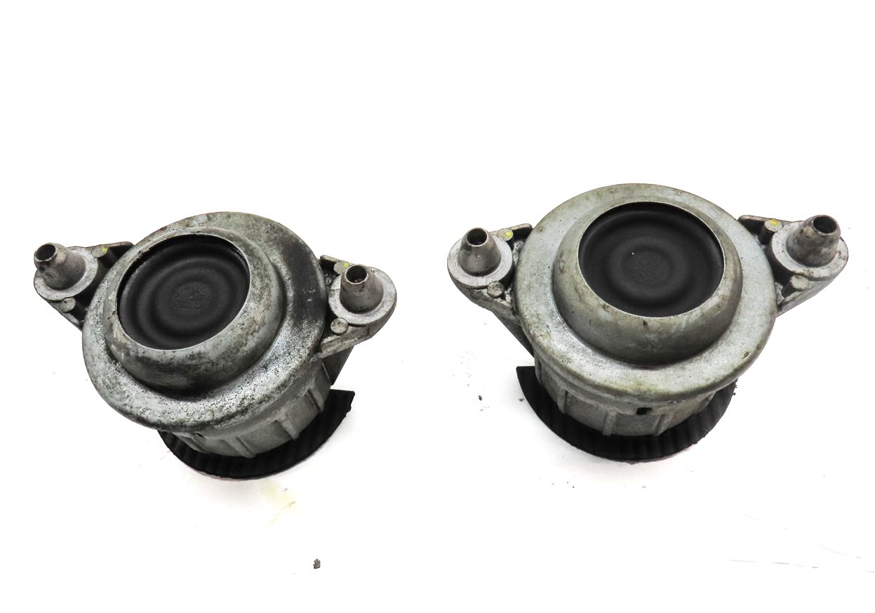 Thumbnail 2: 2014 MERCEDES E350 COUPE (C207) 3.5L M276 ENGINE LEFT & RIGHT MOTOR MOUNT SET