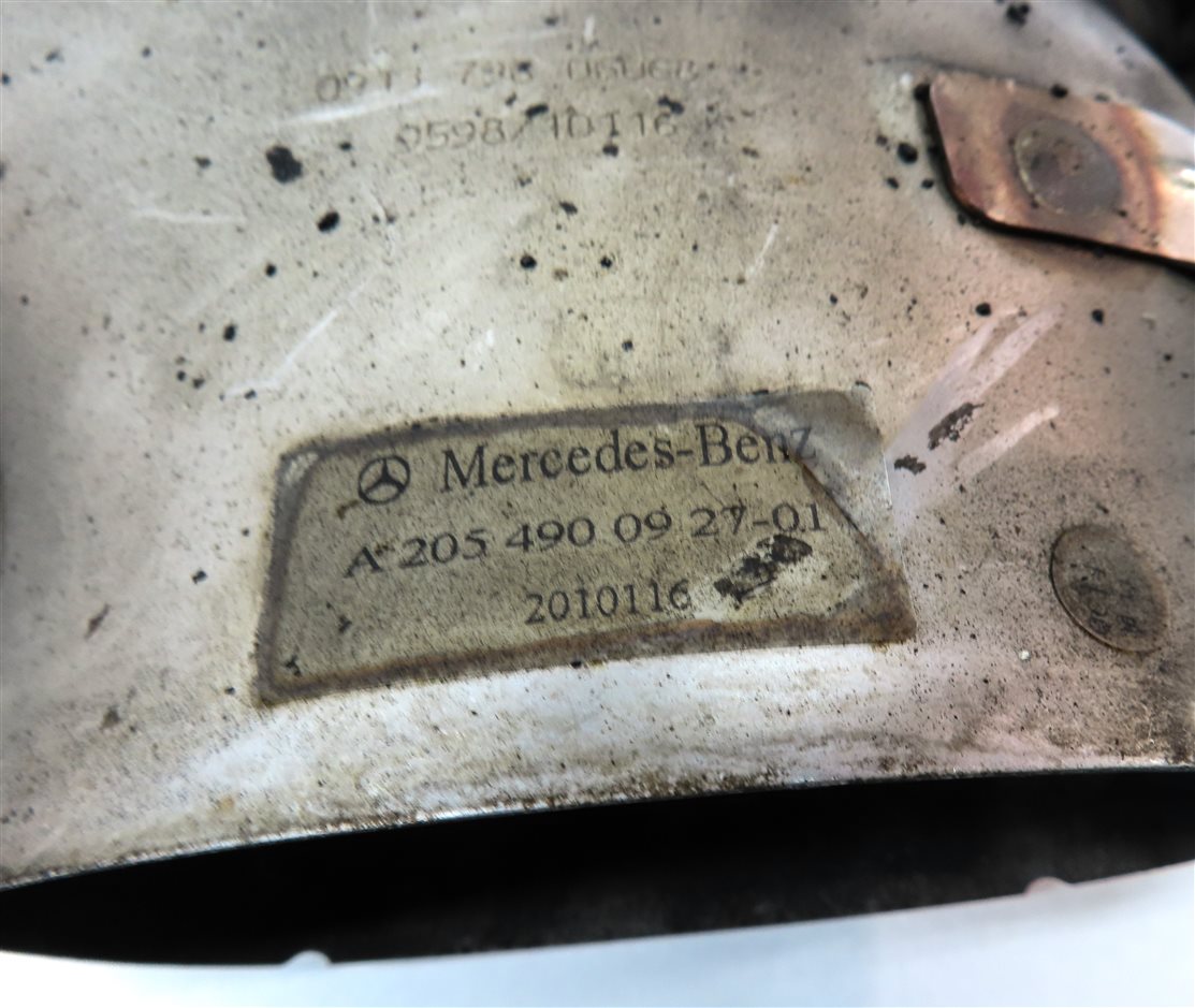 Thumbnail 6: 12-16 C E CLASS E300 E350 (W204 W212) REAR LEFT & RIGHT EXHAUST MUFFLER TIP SET