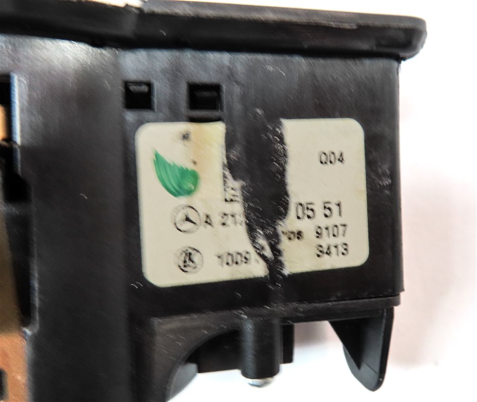 Thumbnail 6: 12-21 MERCEDES B CLA E G GL ML CLS SLK (A207 C207 W207 W212) HEADLIGHT SWITCH
