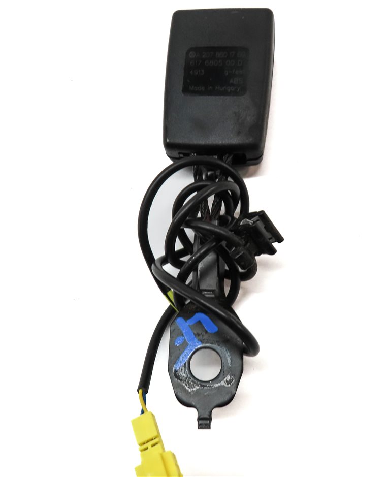 Thumbnail 5: 10-17 C E CLASS (W204 W207) COUPE CONVERTIBLE LEFT DRIVER SEATBELT RECEIVER