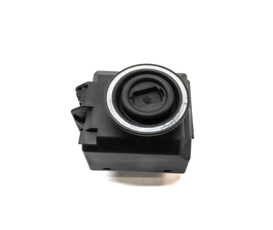Thumbnail 2: 2014 MERCEDES E-CLASS (A207 C207 W212) IGNITION SWITCH MODULE KEY READER