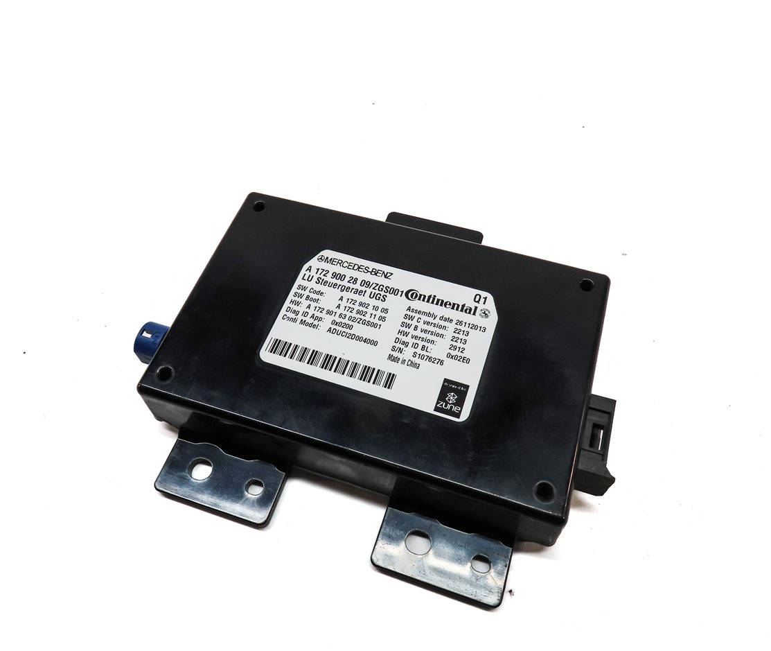13-18 B C E G GL GLK ML SL CLS SLK (W204 W207 W212 W218) MEDIA INTERFACE MODULE