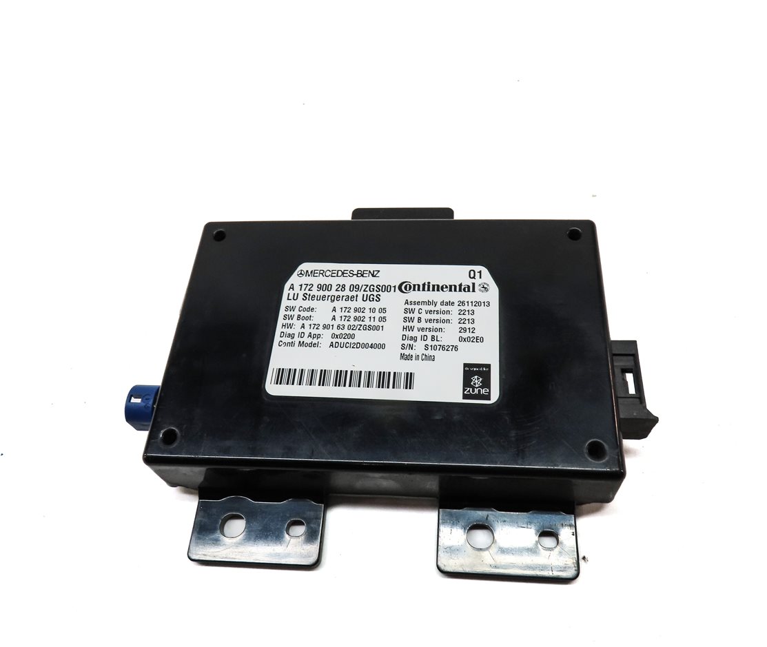 Thumbnail 2: 13-18 B C E G GL GLK ML SL CLS SLK (W204 W207 W212 W218) MEDIA INTERFACE MODULE