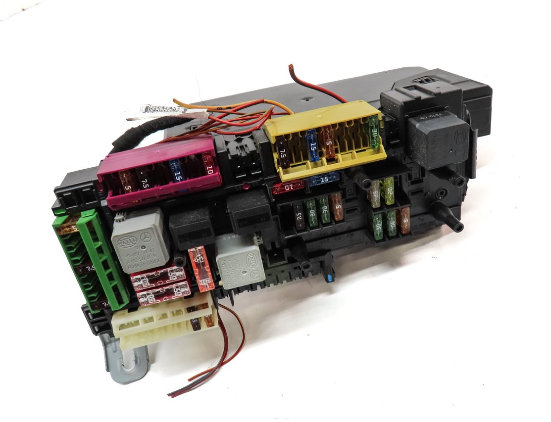 Thumbnail 3: 2014 MERCEDES E350 COUPE (C207) REAR SIGNAL ACQUISITION ACTIVATION SAM MODULE