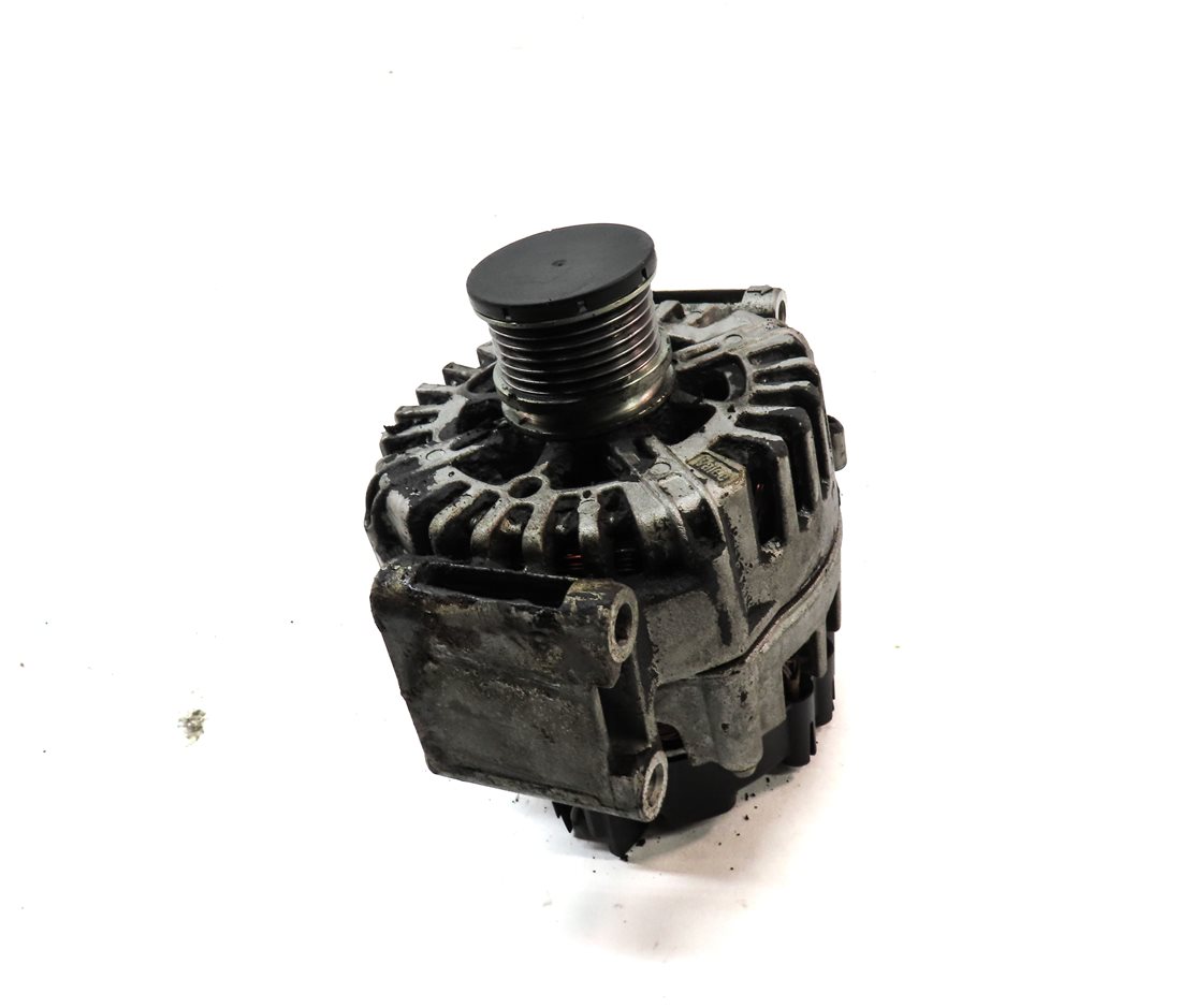 Thumbnail 2: 2014-2018 MERCEDES C E GLK SLK CLASS (R172 W204 W207 X204 ) 180 AMP ALTERNATOR