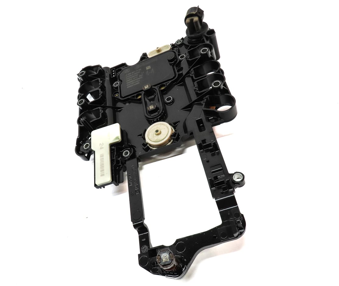 Thumbnail 3: 14-16 E-CLASS W207 W212 RWD 722.9 TRANSMISSION VALVE BODY CONDUCTOR PLATE