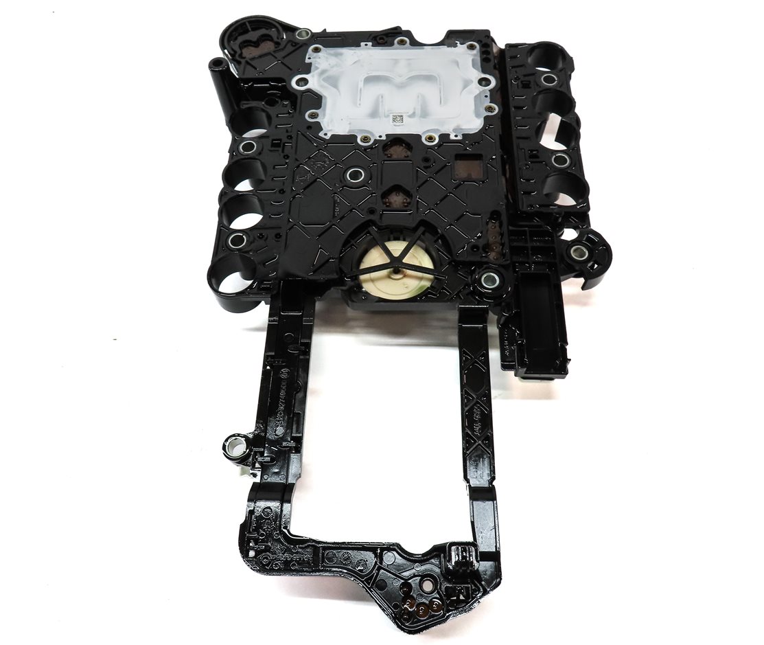 Thumbnail 5: 14-16 E-CLASS W207 W212 RWD 722.9 TRANSMISSION VALVE BODY CONDUCTOR PLATE