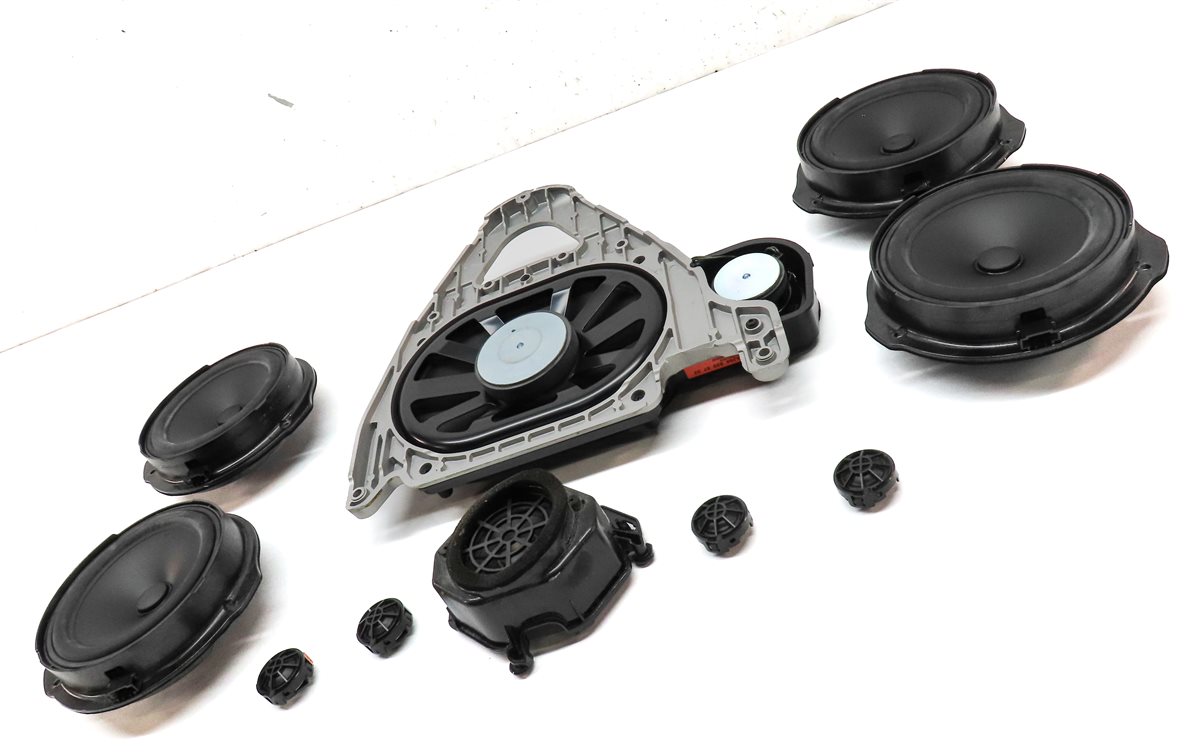 Thumbnail 3: 2014 MERCEDES E350 COUPE (C207) HARMAN LOGIC-7 AUDIO SUB SUBWOOFER SPEAKER SET