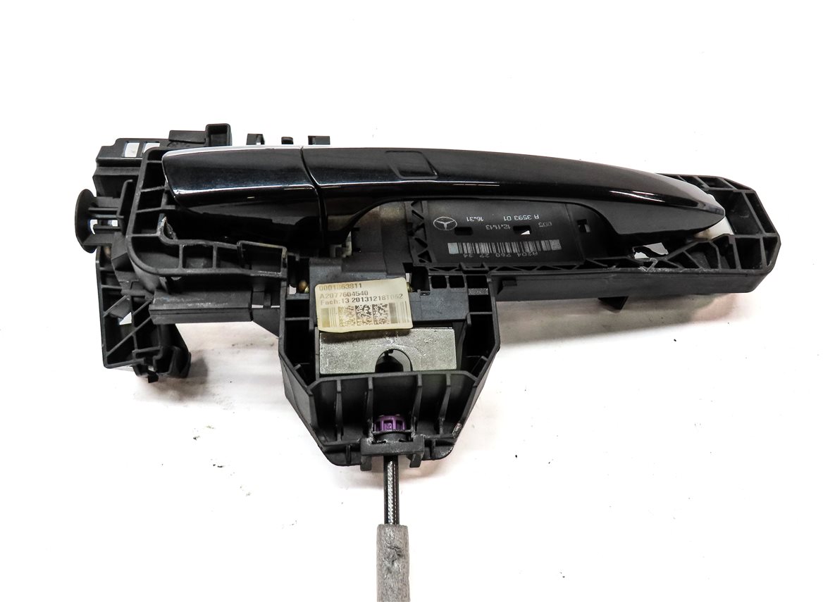 Thumbnail 4: 10-16 CLA E GLK (A207 C207 C117 X204) RIGHT FRONT KEYLESS GO DOOR HANDLE (Black)