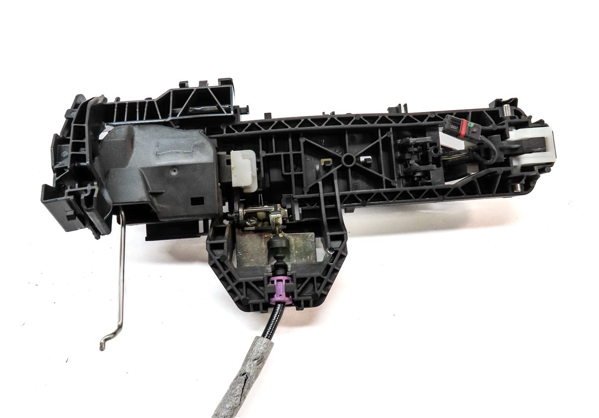 Thumbnail 5: 08-17 MERCEDES C250 C300 C350 C63 E250 E350 RIGHT FRONT DOOR HANDLE (Black)