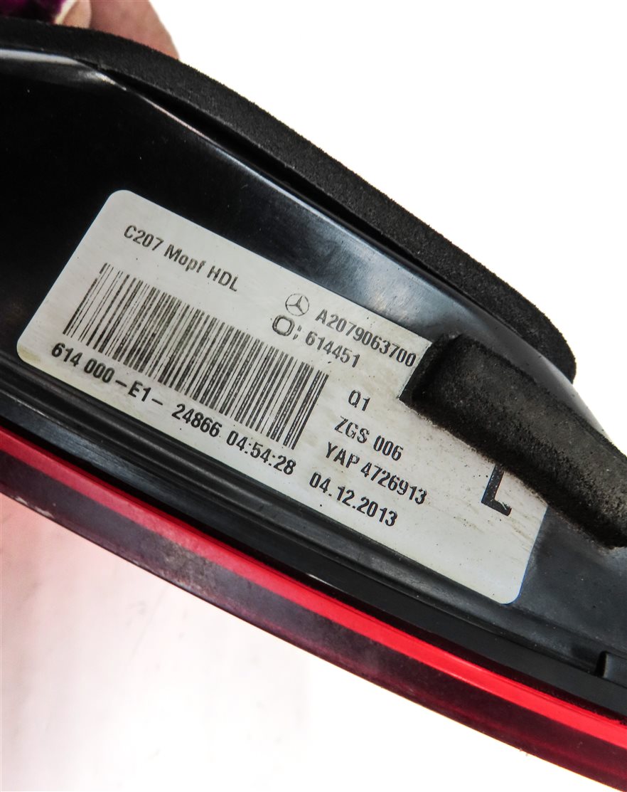Thumbnail 6: 14-17 E-CLASS W207 COUPE CONVERTIBLE REAR LEFT INNER TRUNK TAILLIGHT LIGHT LAMP