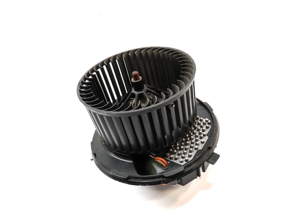 Thumbnail 3: 2015-2018 VW CC EOS TIGUAN / AUDI Q3 (8U) FRONT HEATER A/C BLOWER FAN MOTOR