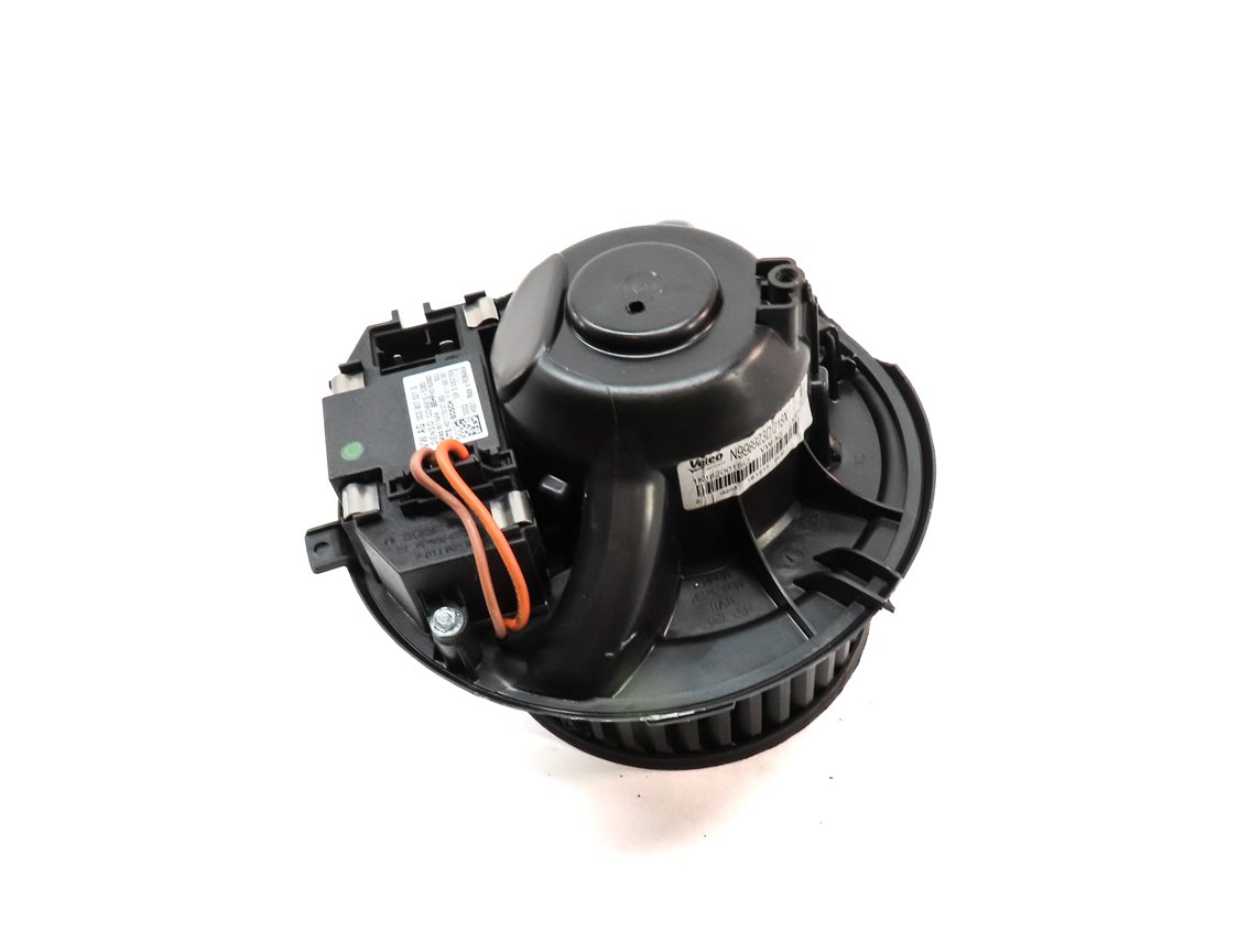 Thumbnail 4: 2015-2018 VW CC EOS TIGUAN / AUDI Q3 (8U) FRONT HEATER A/C BLOWER FAN MOTOR
