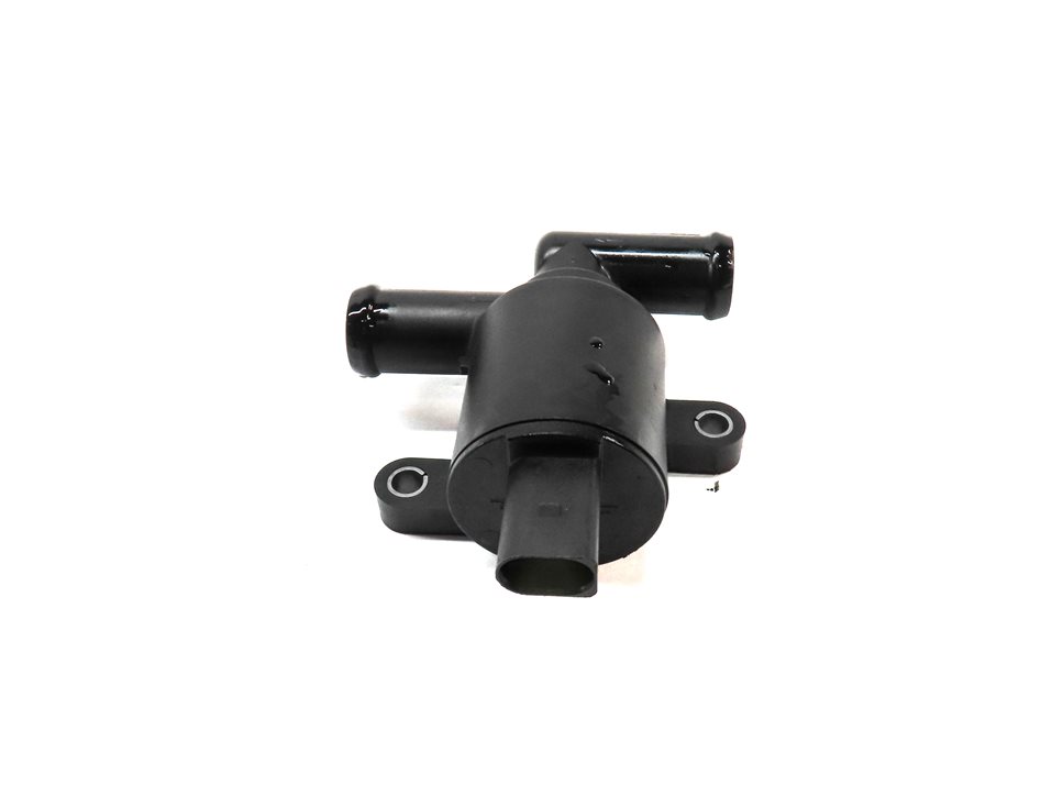 Thumbnail 5: 2018 AUDI Q3 (8U) 2.0T (CCTA) ENGINE WATER HEATER CONTROL VALVE