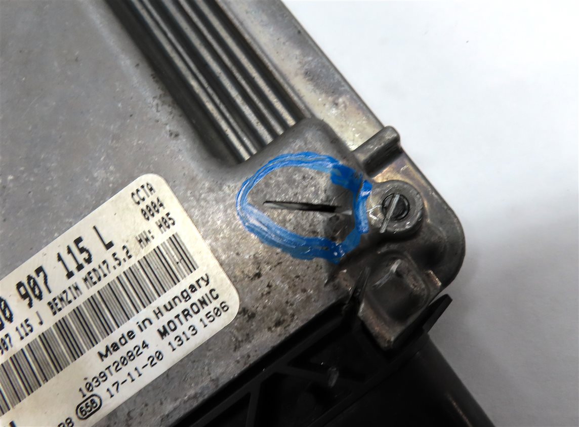 Thumbnail 15: 18 AUDI Q3 8U 2.0L TURBO CCTA SPEEDOMETER ECU IMMOBILIZER MODULE KEY SET (57k)
