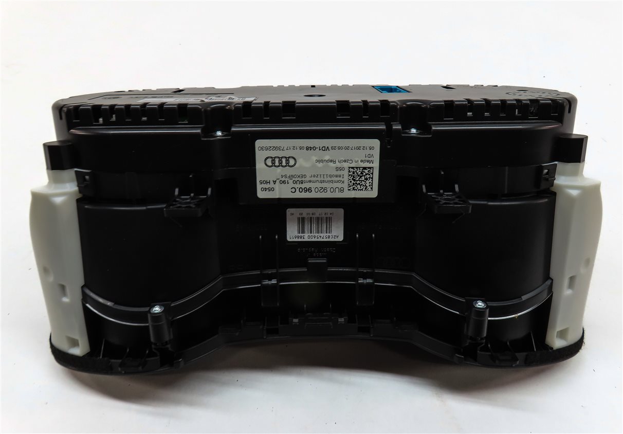 Thumbnail 24: 18 AUDI Q3 8U 2.0L TURBO CCTA SPEEDOMETER ECU IMMOBILIZER MODULE KEY SET (57k)