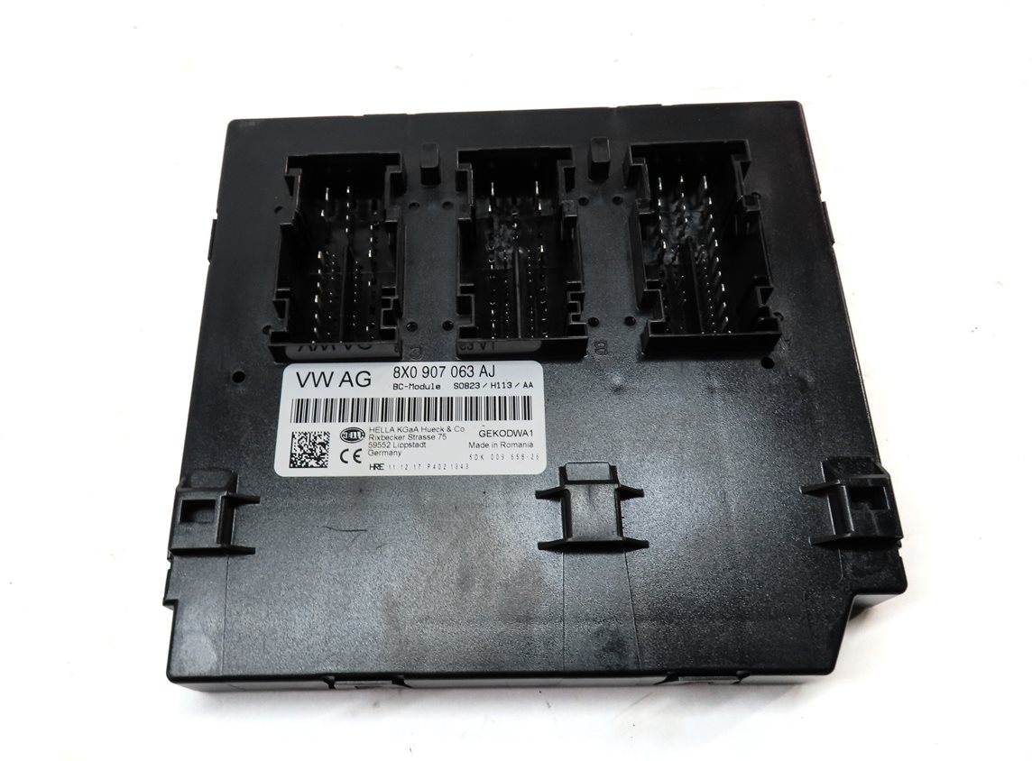 Thumbnail 4: 18 AUDI Q3 8U 2.0L TURBO CCTA SPEEDOMETER ECU IMMOBILIZER MODULE KEY SET (57k)