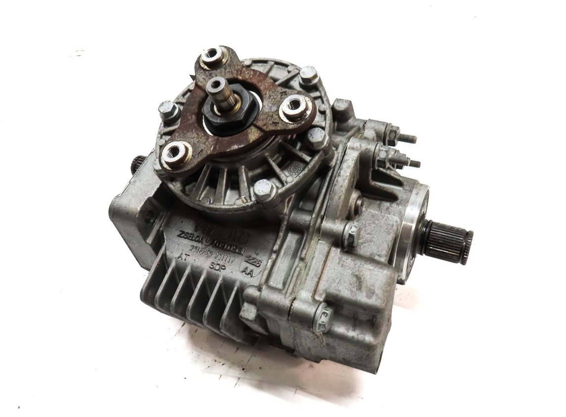 2009-2018 VW TIGUAN CC AUDI Q3 (8U) 2.0L AWD FRONT TRANSFER CASE ANGLE GEAR