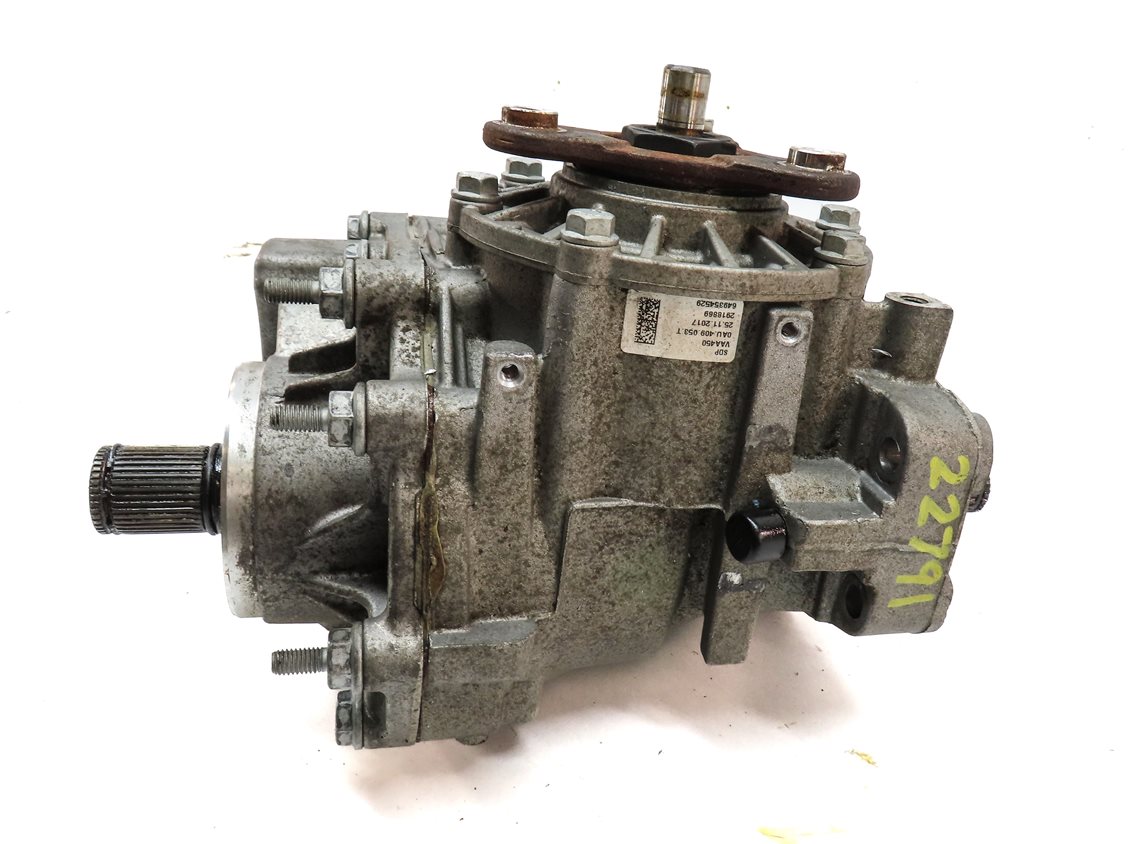 Thumbnail 6: 2009-2018 VW TIGUAN CC AUDI Q3 (8U) 2.0L AWD FRONT TRANSFER CASE ANGLE GEAR