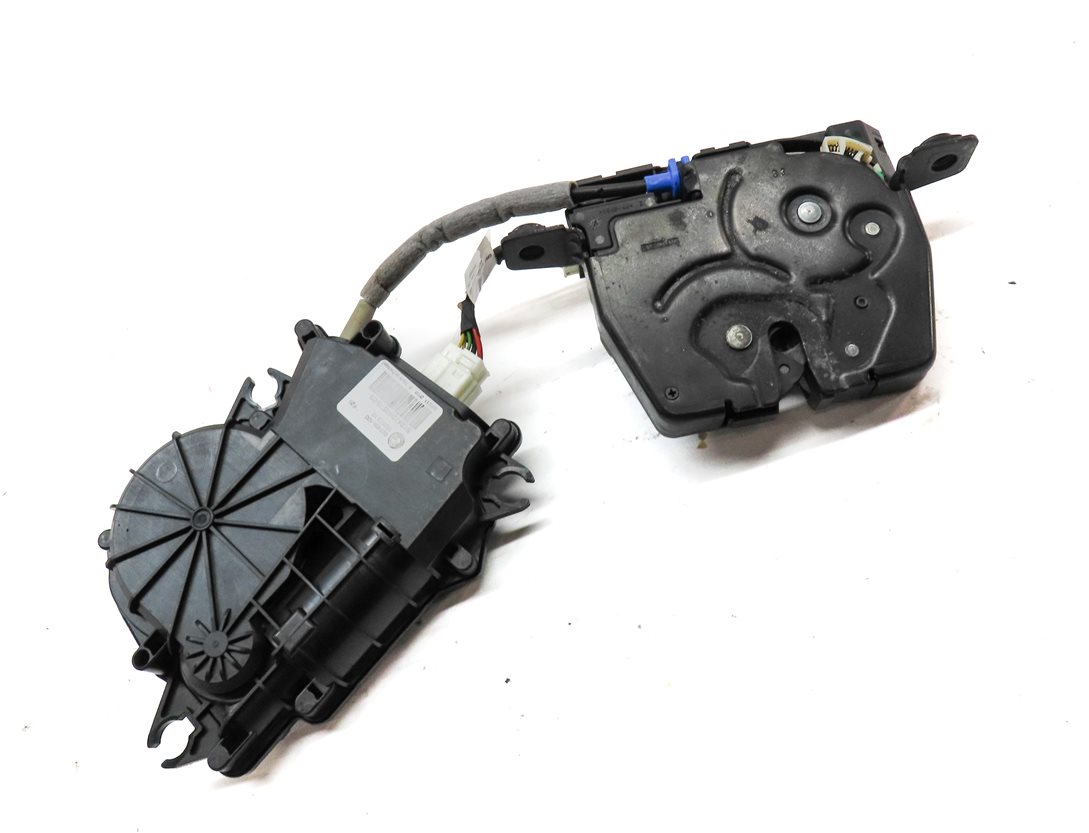 Thumbnail 3: 2011 BMW X3 (F25) REAR TRUNK CARGO TAILGATE HATCH LOCK LATCH ACTUATOR MOTOR
