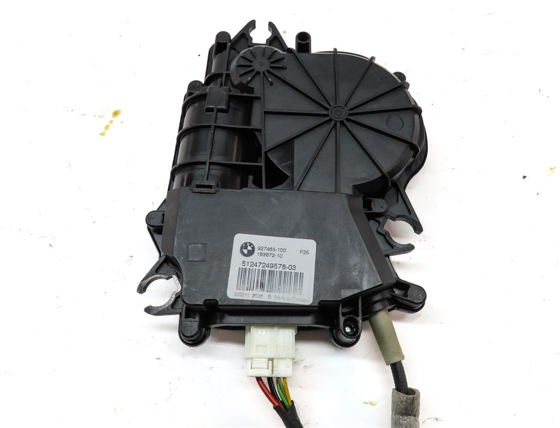 Thumbnail 6: 2011 BMW X3 (F25) REAR TRUNK CARGO TAILGATE HATCH LOCK LATCH ACTUATOR MOTOR
