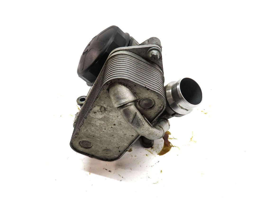 Thumbnail 5: 2011 BMW X3 (F25) 3.0L (N52) ENGINE MOTOR OIL FLUID FILTER HOUSING w/ OIL COOLER