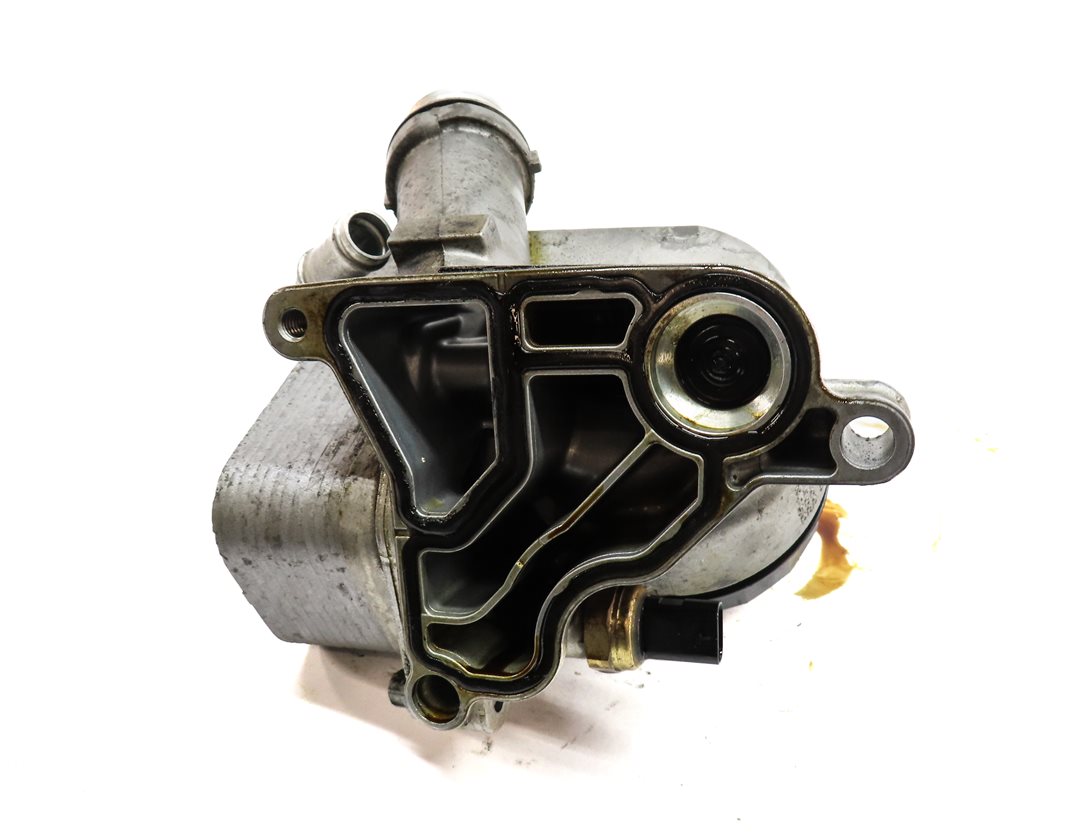Thumbnail 6: 2011 BMW X3 (F25) 3.0L (N52) ENGINE MOTOR OIL FLUID FILTER HOUSING w/ OIL COOLER