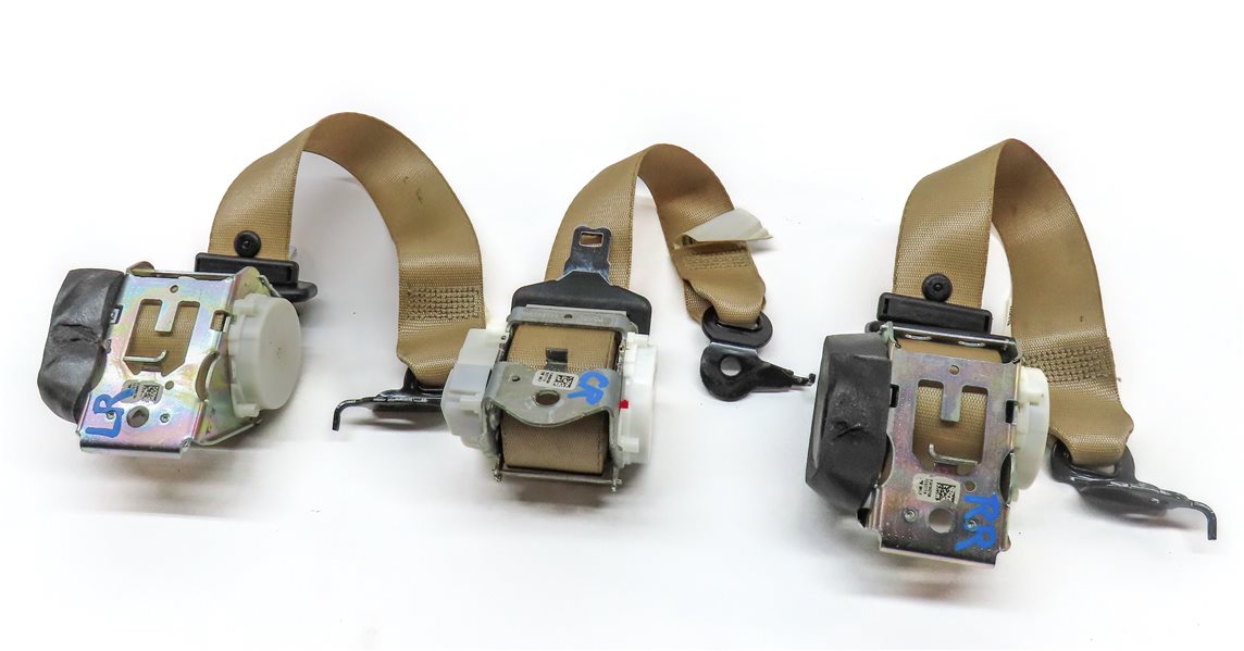 Thumbnail 4: 2011 BMW X3 (F25) REAR LEFT CENTER RIGHT SEAT SEATBELT RETRACTOR SET/3 (Beige)