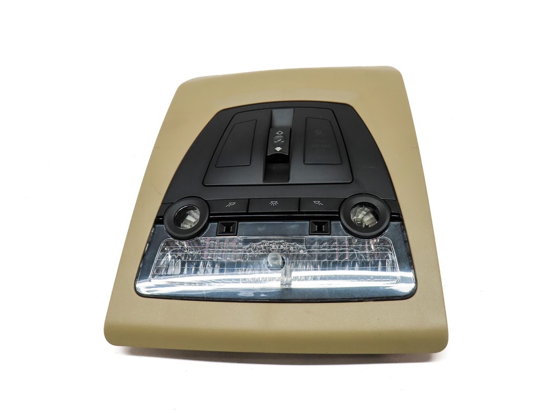 Thumbnail 2: 2011 BMW X3 (F25) FRONT OVERHEAD DOME MAP LIGHT LAMP w/ SUNROOF SWITCHES (Beige)