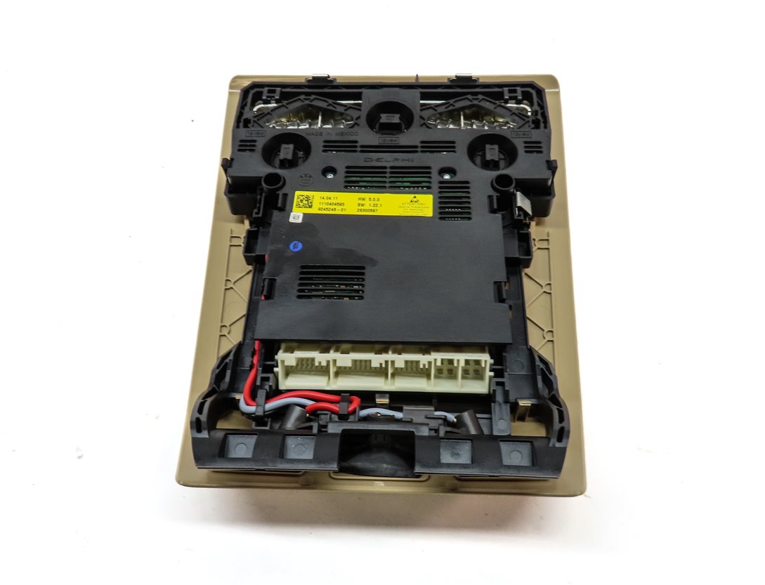 Thumbnail 6: 2011 BMW X3 (F25) FRONT OVERHEAD DOME MAP LIGHT LAMP w/ SUNROOF SWITCHES (Beige)