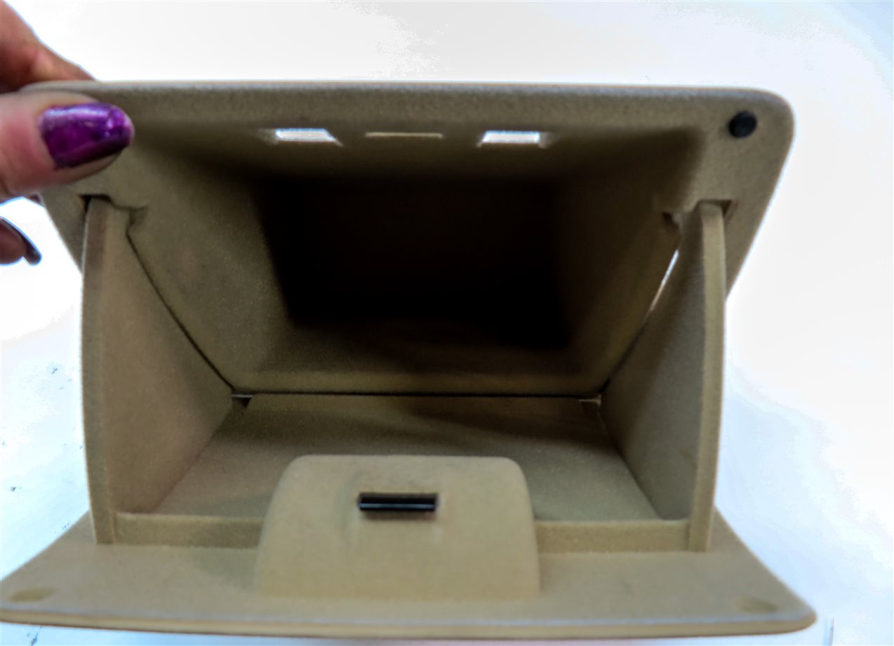 Thumbnail 6: 2011 BMW X3 (F25) FRONT LEFT DRIVER DASH STORAGE BIN COMPARTMENT (Beige)