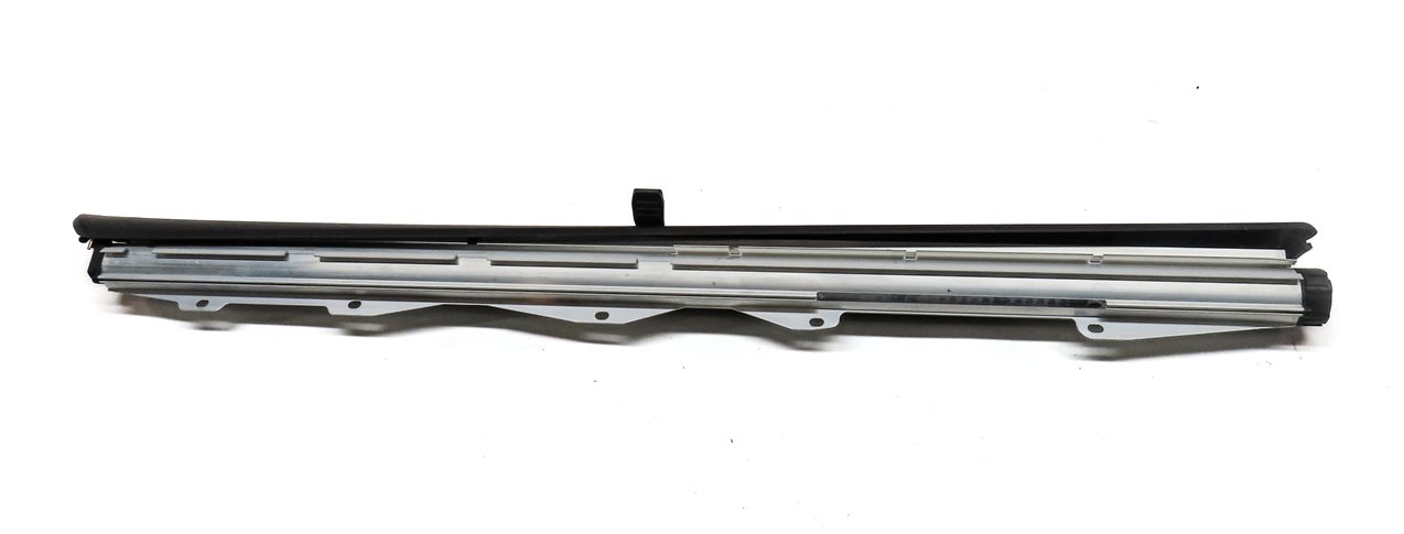 Thumbnail 6: 2011-2017 BMW X3 (F25) LEFT REAR DOOR RETRACTABLE WINDOW SHADE SUNSHADE SCREEN
