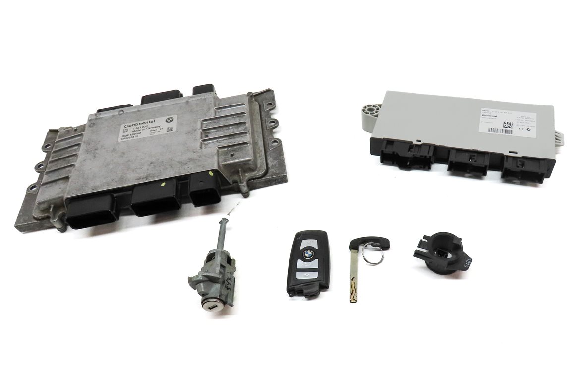 Thumbnail 2: 2011-2012 BMW 528i X3 (F10 F25) 3.0L N52 ENGINE DME CAS 4 CONTROL MODULE KEY SET