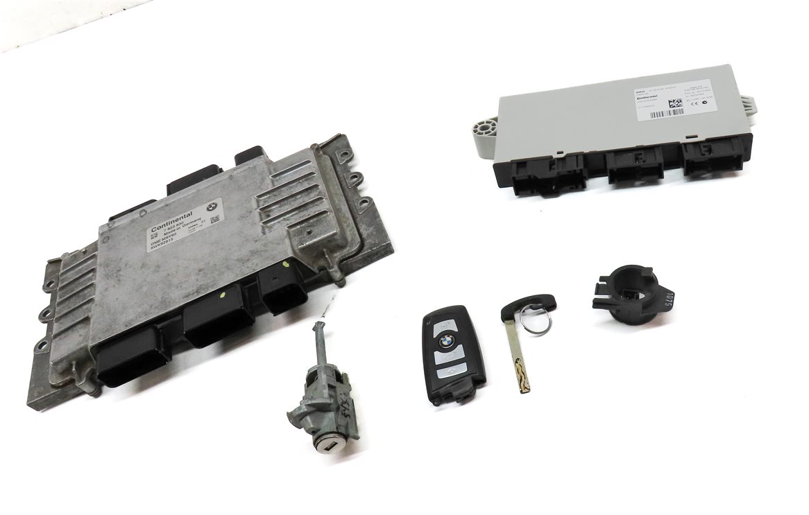 Thumbnail 3: 2011-2012 BMW 528i X3 (F10 F25) 3.0L N52 ENGINE DME CAS 4 CONTROL MODULE KEY SET