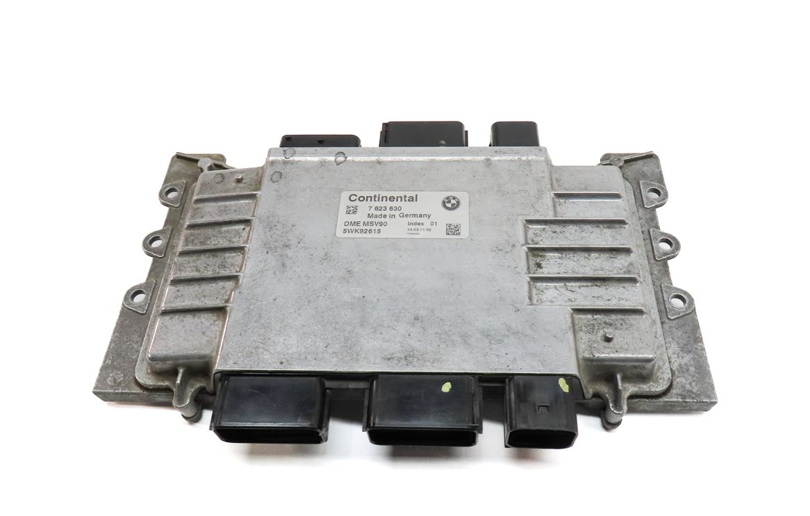 Thumbnail 4: 2011-2012 BMW 528i X3 (F10 F25) 3.0L N52 ENGINE DME CAS 4 CONTROL MODULE KEY SET