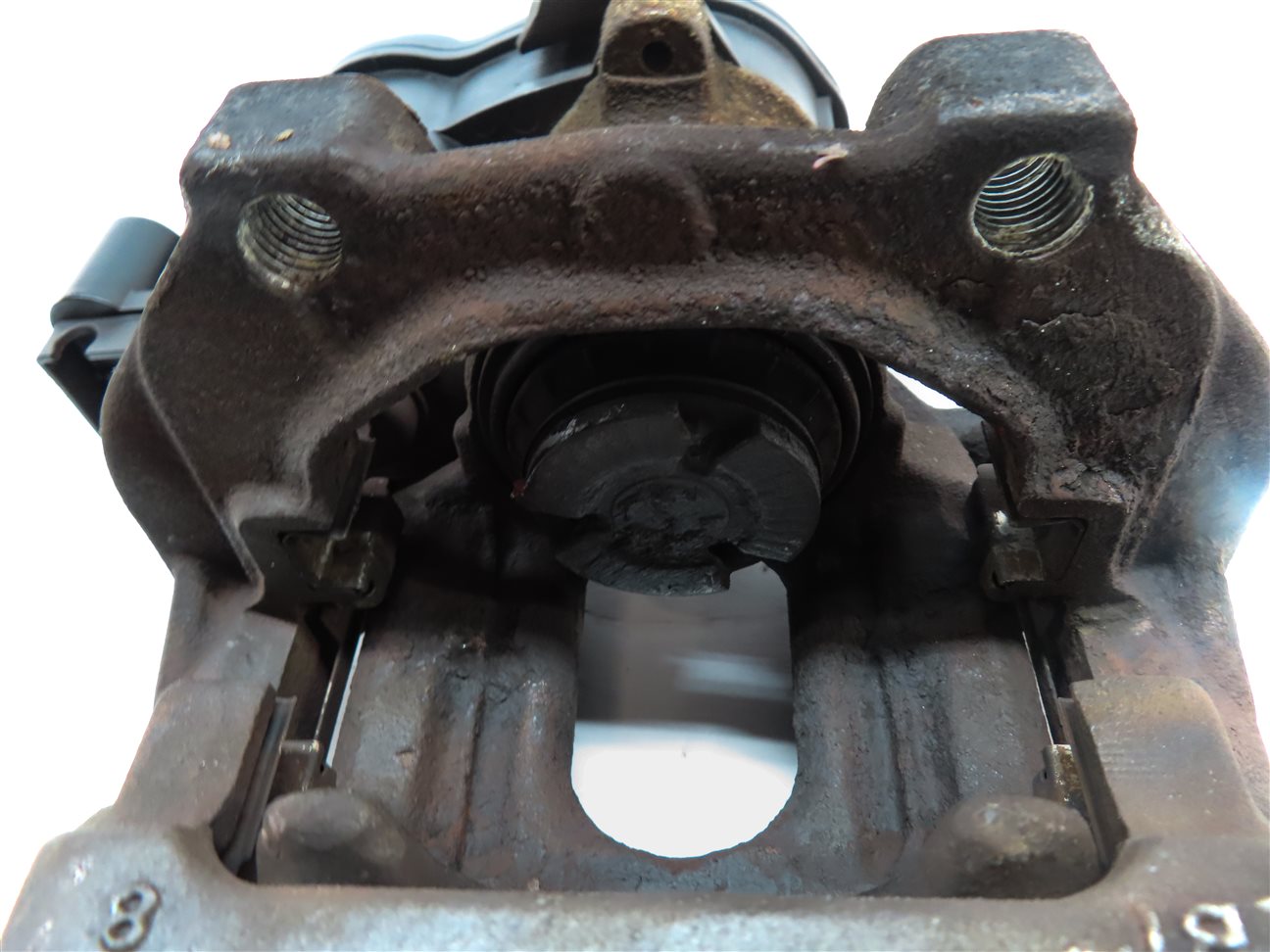 Thumbnail 7: 2011-2018 BMW X3 X4 (F25 F26) REAR LEFT DRIVER DISC BRAKE CALIPER w/ ACTUATOR