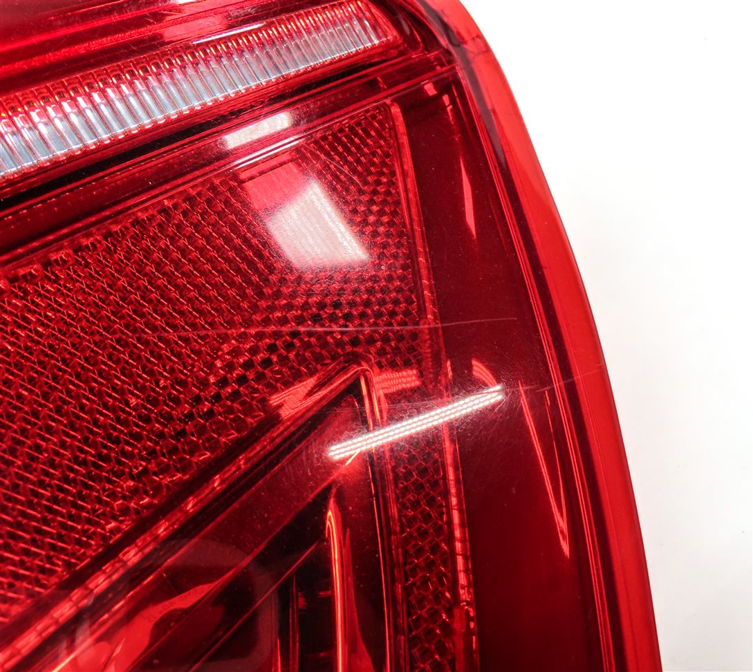 Thumbnail 10: 11-17 BMW X3 (F25) RIGHT PASSENGER OUTER INCANDESCENT TAILLIGHT LAMP (OPT 522)