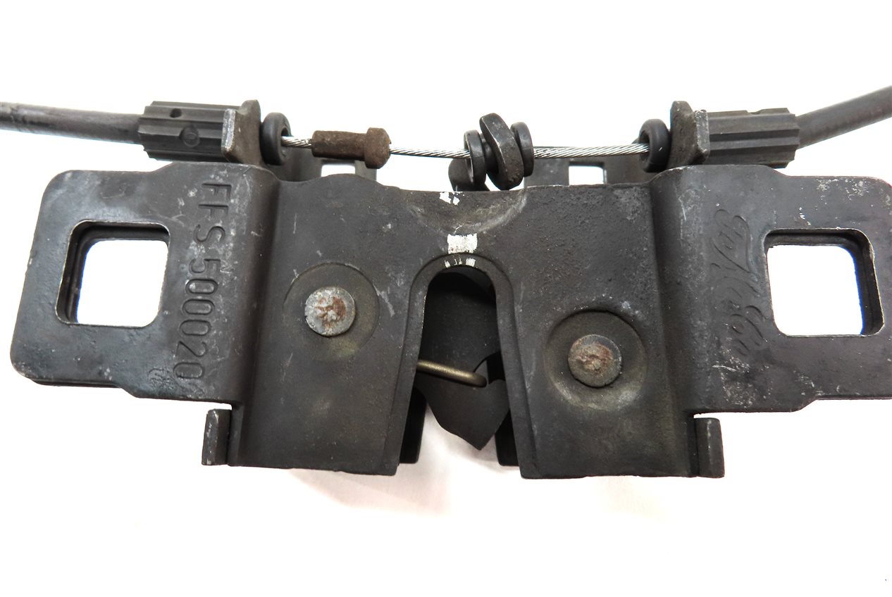 Thumbnail 6: 2008 LAND ROVER LR3 (L319) FRONT HOOD LEFT & RIGHT LOCK LATCH SET 2 w/ CABLE